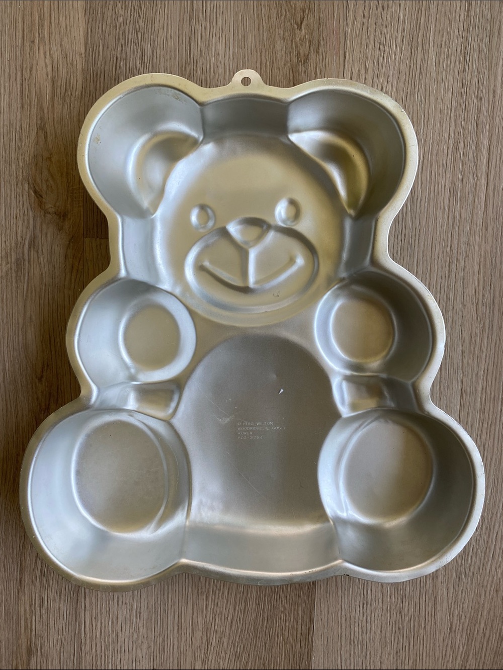 Vintage 1982 Wilton Huggable Teddy Bear Cake Pan #502-3754 Aluminum Baking Mold